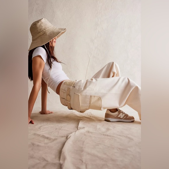 Free People We The Free Waterfalls Baggy Wide-Leg Jeans - Picture 5 of 10